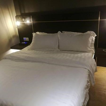 Riverside Boutique Hotel Kuantan Zewnętrze zdjęcie